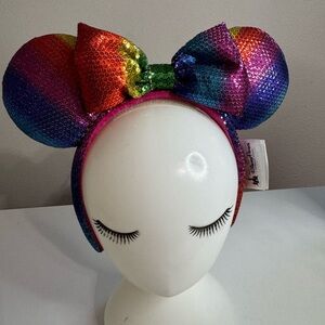 DISNEY Retired Rainbow Sequin Minnie Mouse Ears
